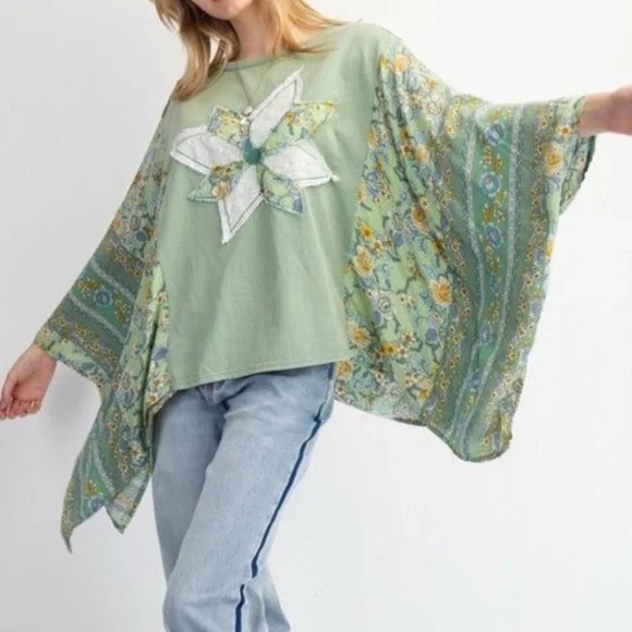 Easel Pastel Green Butterfly Top - Picture 3 of 11